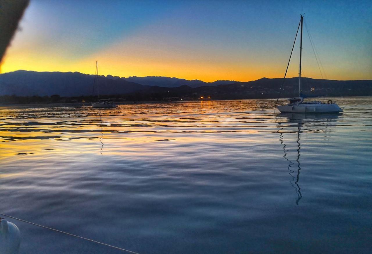 Stlocavoile 2, Seuls A Bord D Un Voilier Hotell Porto-Vecchio  Exteriör bild